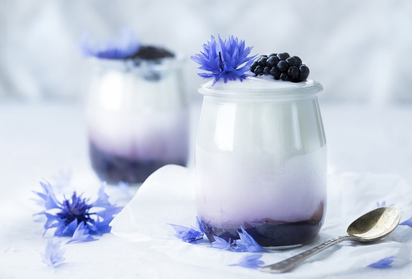 berry yogurt