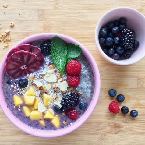 Chia Smoothie Bowl