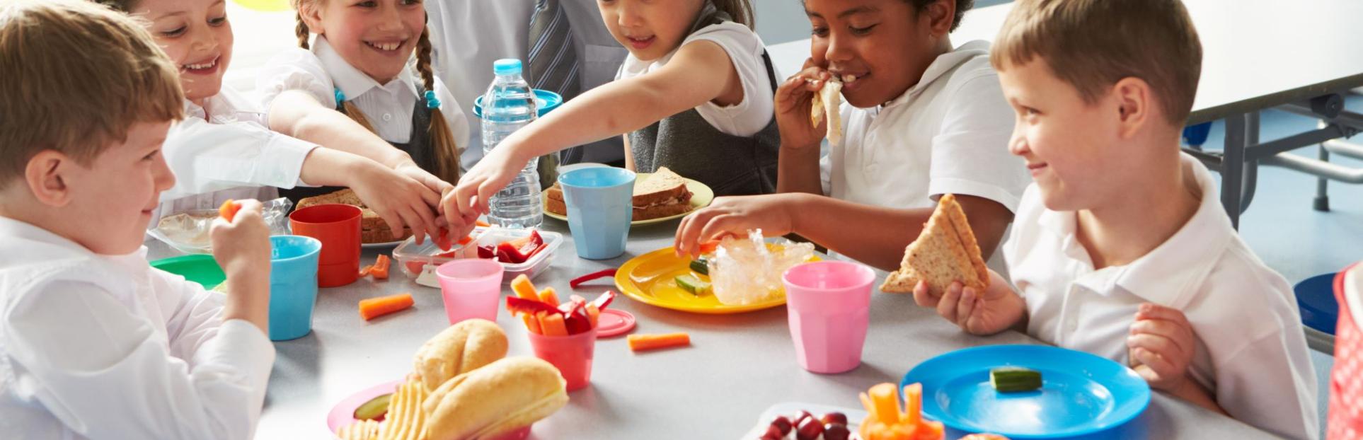 National Kids Eat Right Month: Innovations for B2B Food Brands 