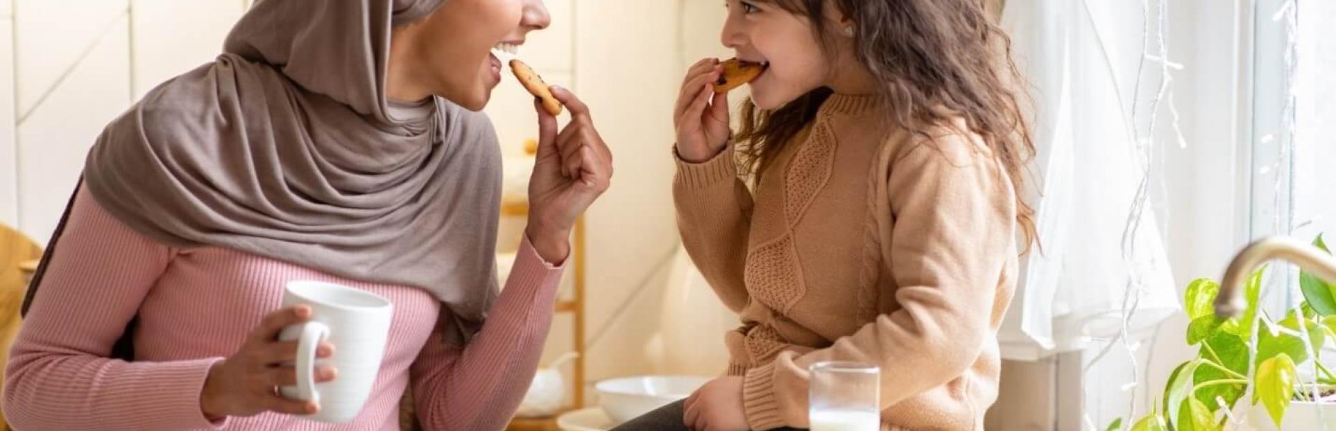 mom and child snacking