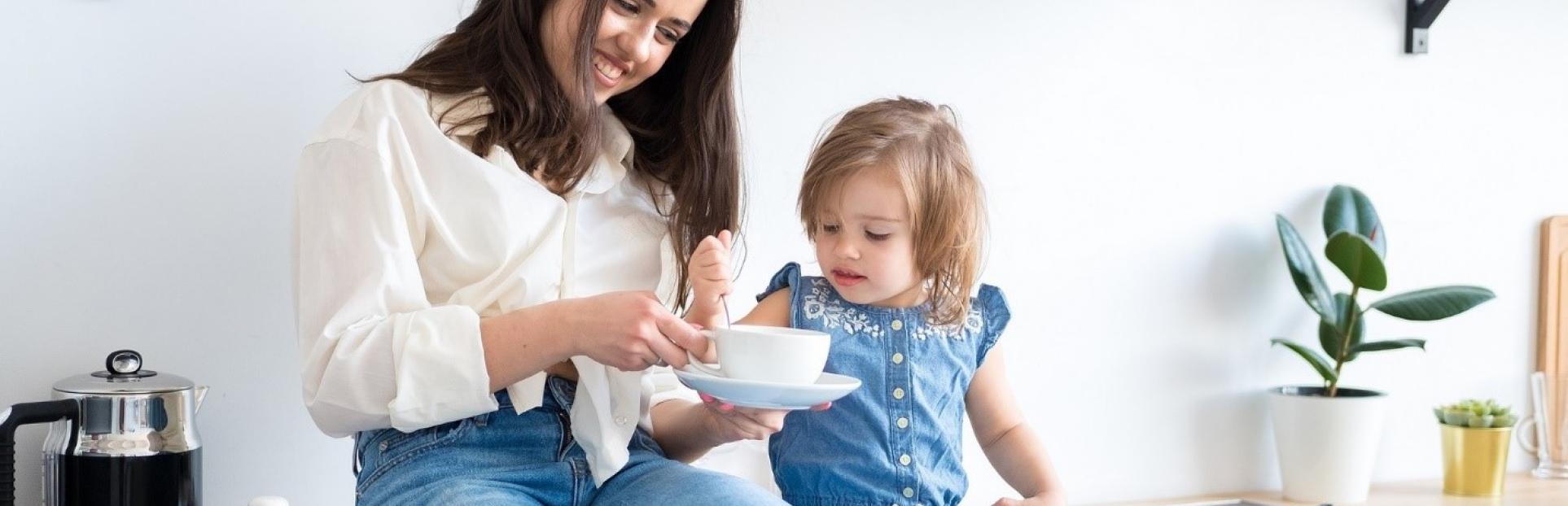 mother and child eating