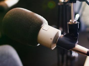 microphone for The Evolution & Future of Bars Podcast with Food Matters Live