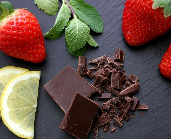 Strawberries_Chocolate_Lemon_Mint