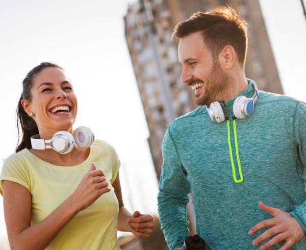 couple jogging