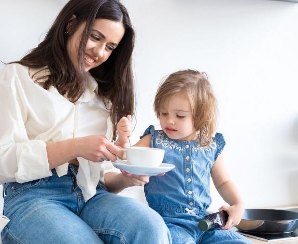 mother and child eating